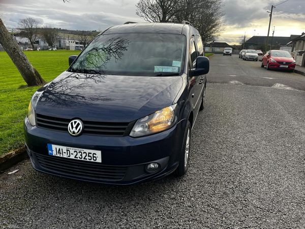 Volkswagen Caddy Maxi Life MPV, Diesel, 2014, Blue