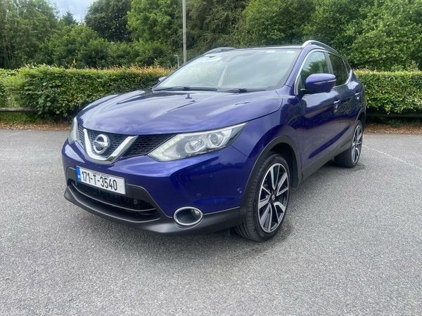 Nissan Qashqai SUV, Diesel, 2017, Blue