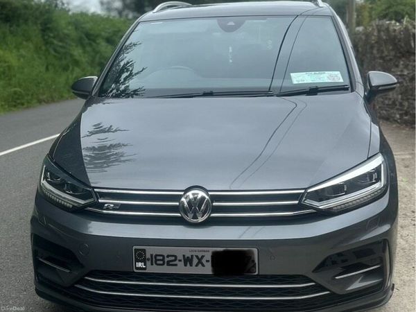 Volkswagen Touran MPV, Petrol, 2018, Grey