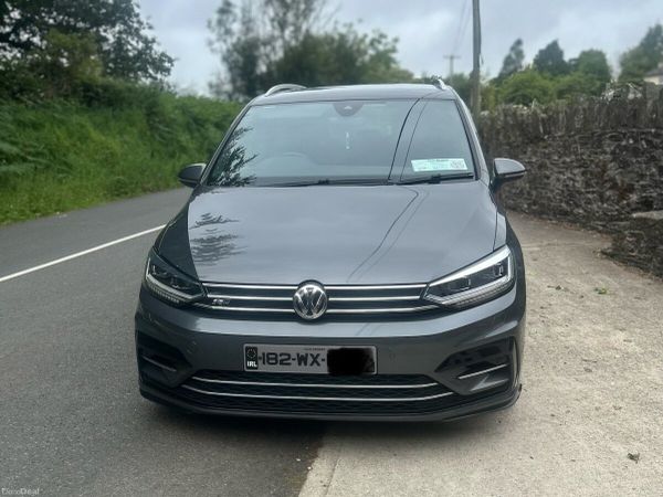 Volkswagen Touran MPV, Petrol, 2018, Grey
