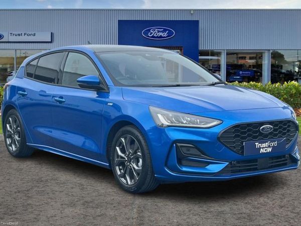 Ford Focus Hatchback, Petrol, 2026, Blue