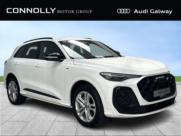 Audi Q5 SUV, Petrol Plug-in Hybrid, 2026, White