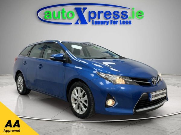 Toyota Auris Estate, Petrol, 2015, Blue