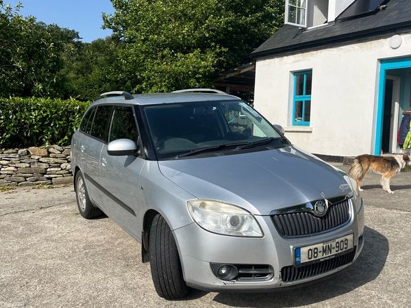 Skoda Fabia Estate, Petrol, 2008, Silver