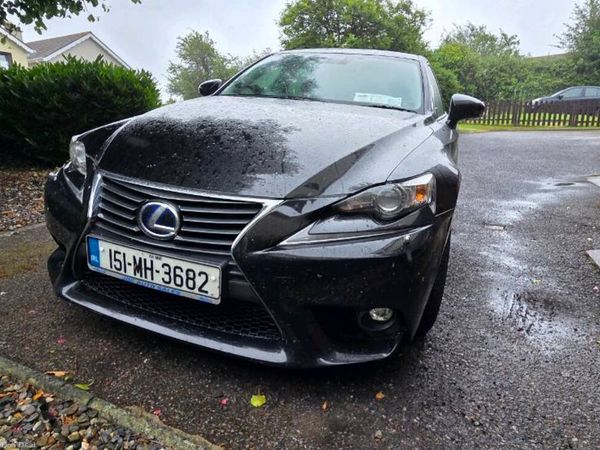 Lexus IS Saloon, Petrol Hybrid, 2015, Black