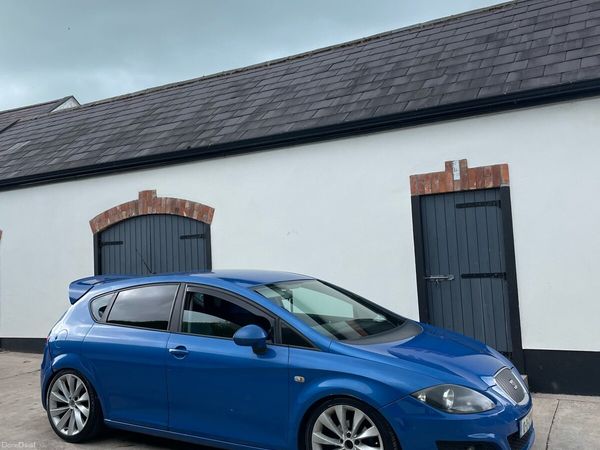 SEAT Leon Hatchback, Diesel, 2010, Blue