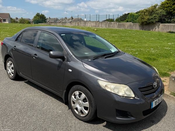 Toyota Corolla Saloon, Diesel, 2010, Grey