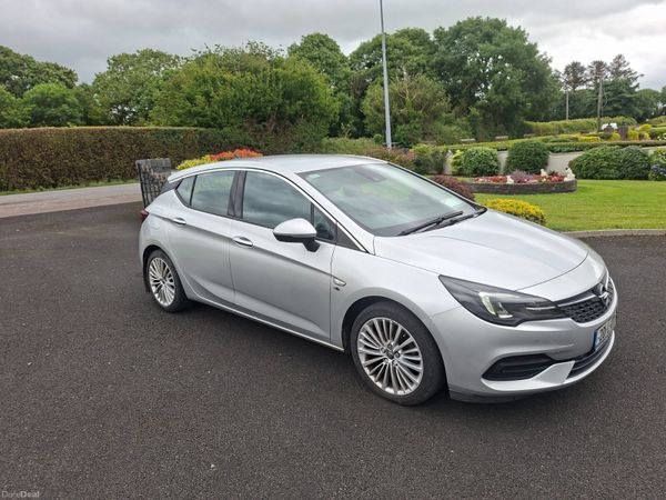 Opel Astra Hatchback, Diesel, 2020, Grey