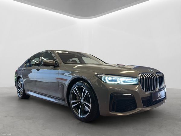 BMW 7-Series Saloon, Petrol Plug-in Hybrid, 2021, Grey