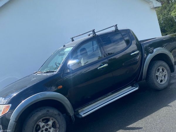 Mitsubishi L200 Crew Cab, Diesel, 2007, Black
