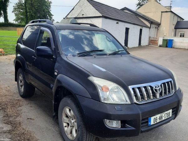 Toyota Land Cruiser SUV, Diesel, 2006, Black
