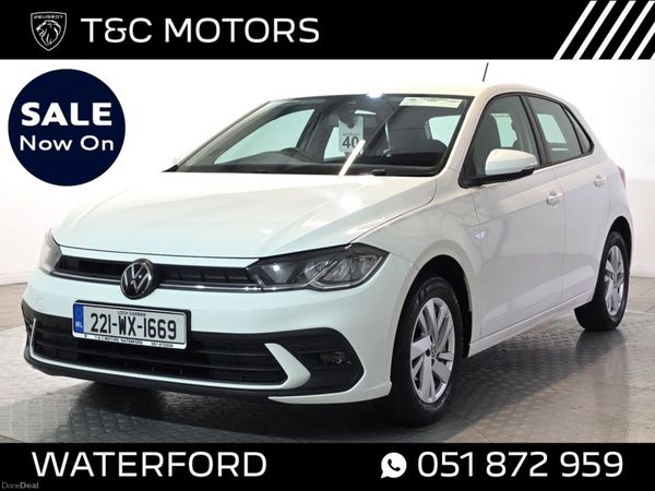 Volkswagen Polo Hatchback, Petrol, 2022, White