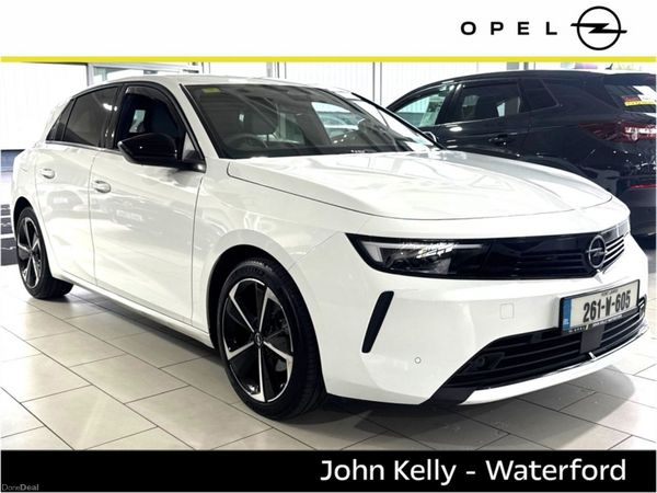 Opel Astra Estate, Petrol, 2026, White