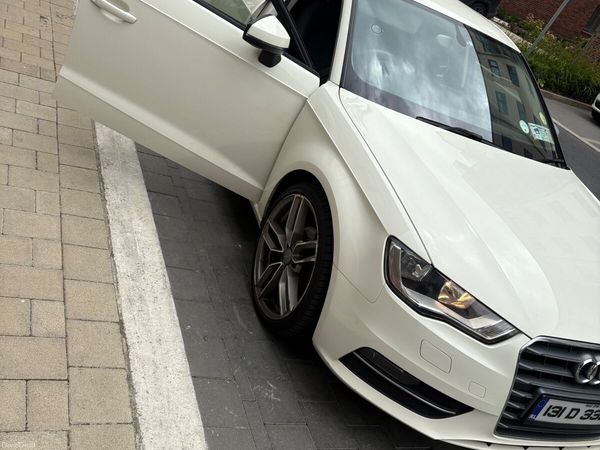 Audi A3 Hatchback, Diesel, 2013, White