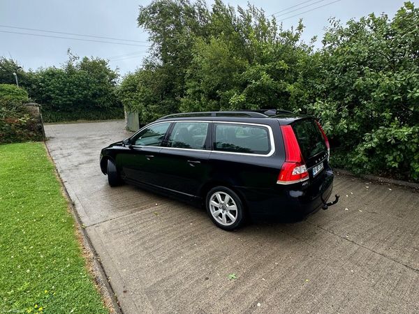 Volvo V70 Estate, Diesel, 2014, Black