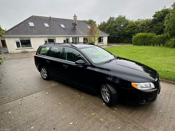Volvo V70 Estate, Diesel, 2014, Black