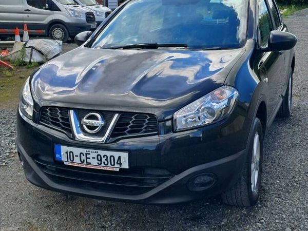 Nissan Qashqai Hatchback, Diesel, 2010, Black