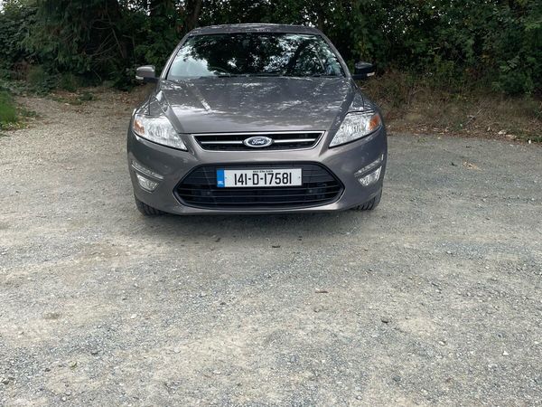Ford Mondeo Hatchback, Diesel, 2014, Brown