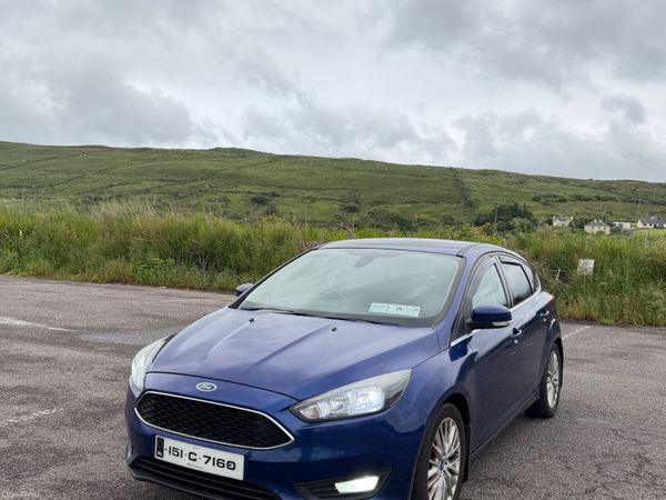 Ford Focus Hatchback, Diesel, 2015, Blue