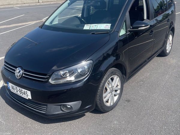 Volkswagen Touran MPV, Diesel, 2014, Black