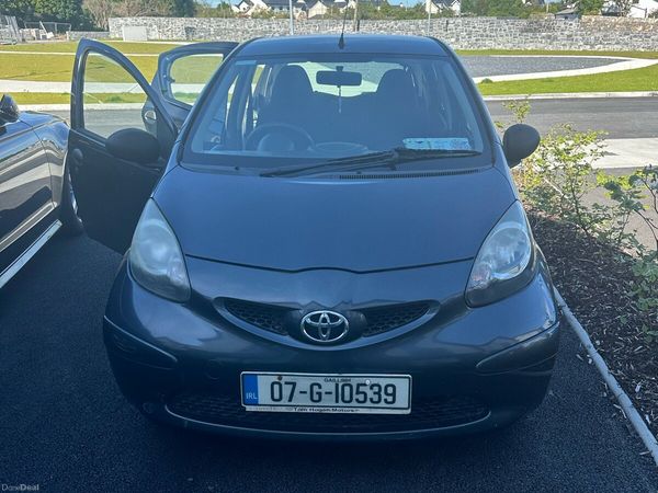 Toyota Aygo Hatchback, Petrol, 2007, Grey