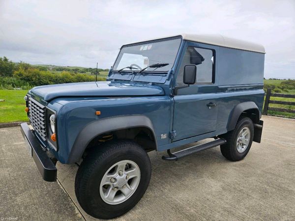 Land Rover Defender SUV, Diesel, 1997, Blue