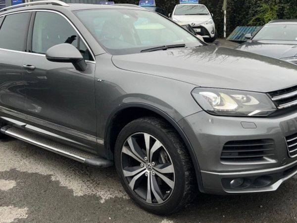 Volkswagen Touareg SUV, Diesel, 2014, Grey