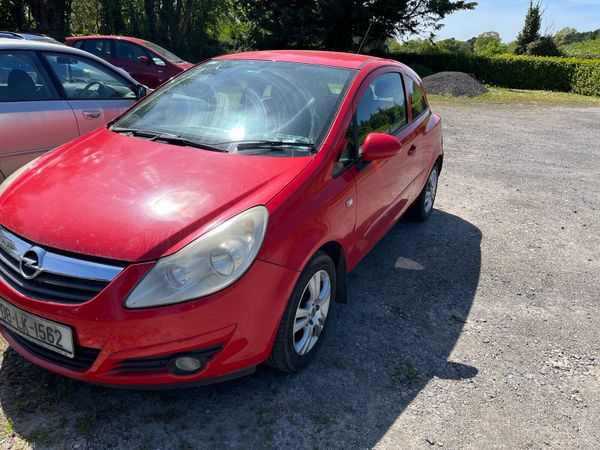Opel Corsa Hatchback, Petrol, 2008, Red