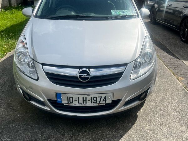Opel Corsa Hatchback, Diesel, 2010, Silver
