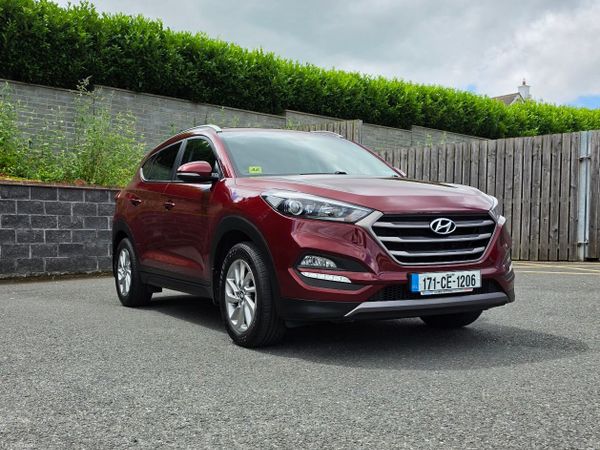 Hyundai Tucson SUV, Diesel, 2017, Red