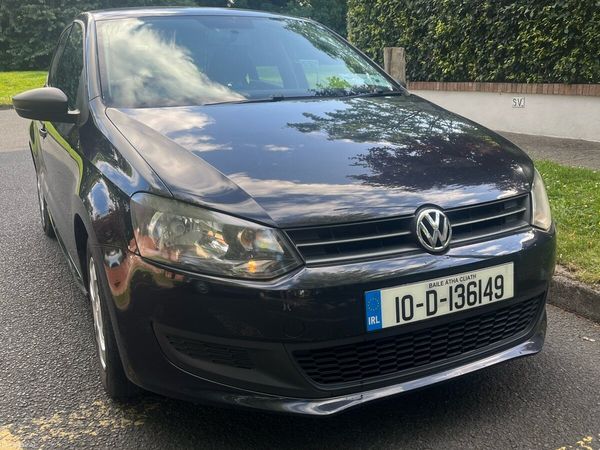 Volkswagen Polo Hatchback, Petrol, 2010, Black