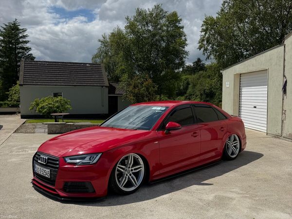 Audi A4 Saloon, Diesel, 2016, Red