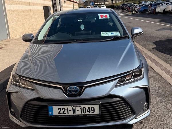 Toyota Corolla Saloon, Petrol Hybrid, 2022, Grey