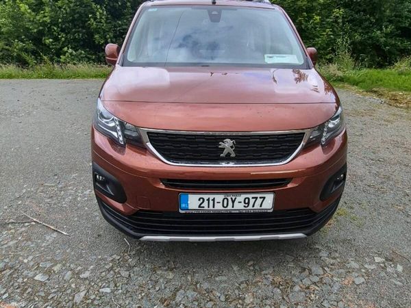 Peugeot Rifter MPV, Diesel, 2021, Brown