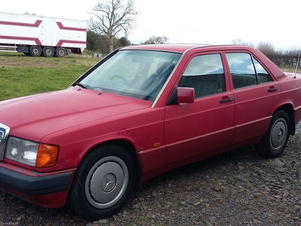 Mercedes-Benz 190 Saloon, Diesel, 1993, Red