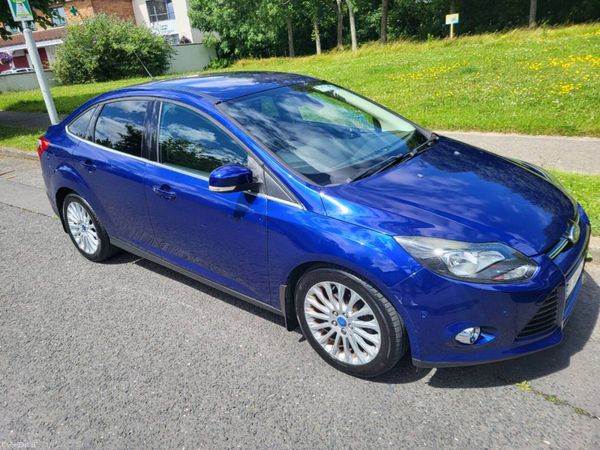 Ford Focus Saloon, Diesel, 2014, Blue