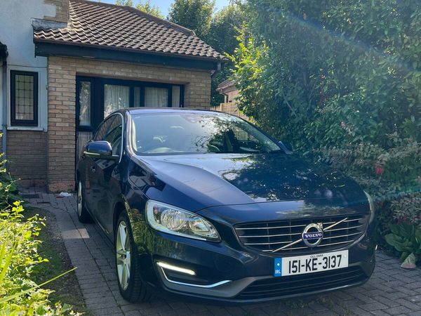 Volvo S60 Saloon, Diesel, 2015, Blue