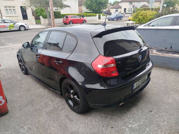 BMW 1-Series Hatchback, Petrol, 2011, Black