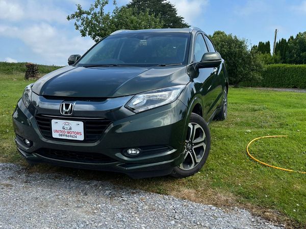 Honda Vezel SUV, Petrol Hybrid, 2015, Green