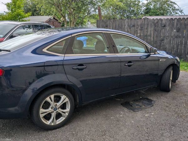 Ford Mondeo Hatchback, Diesel, 2011, Blue