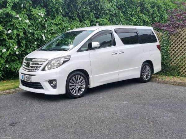 Toyota Alphard MPV, Petrol, 2014, White
