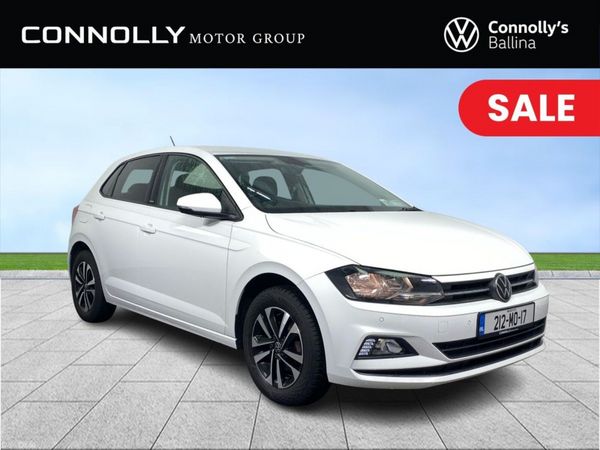 Volkswagen Polo Hatchback, Petrol, 2021, White