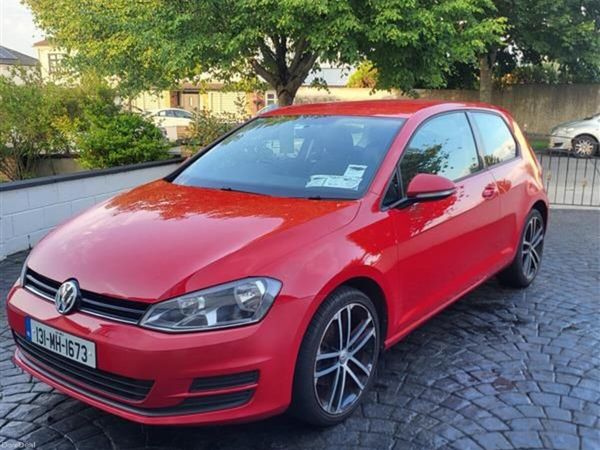 Volkswagen Golf Estate, Petrol, 2013, Red