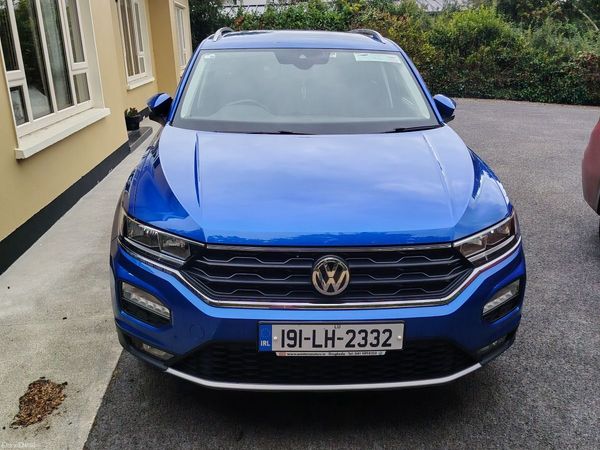 Volkswagen T-Roc SUV, Petrol, 2019, Blue
