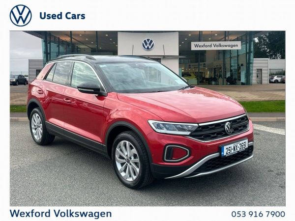 Volkswagen T-Roc SUV, Petrol, 2025, Red