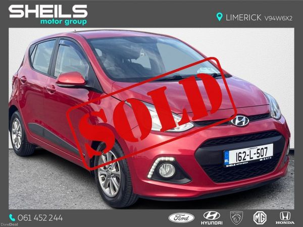 Hyundai i10 Hatchback, Petrol, 2016, Red
