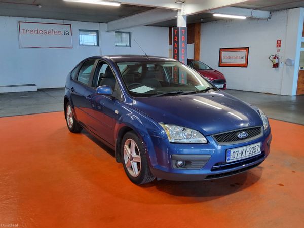 Ford Focus Hatchback, Petrol, 2007, Blue