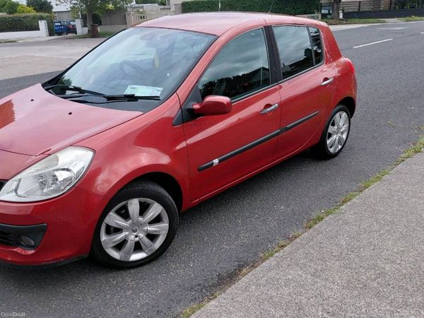 Renault Clio Hatchback, Diesel, 2008, Red