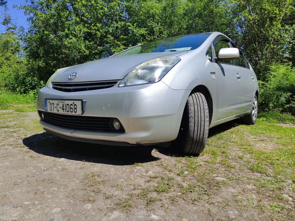Toyota Prius Hatchback, Petrol Hybrid, 2007, Silver
