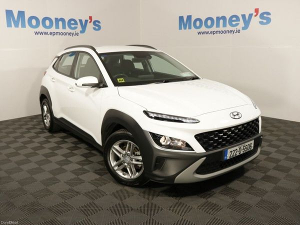 Hyundai KONA SUV, Petrol, 2022, White